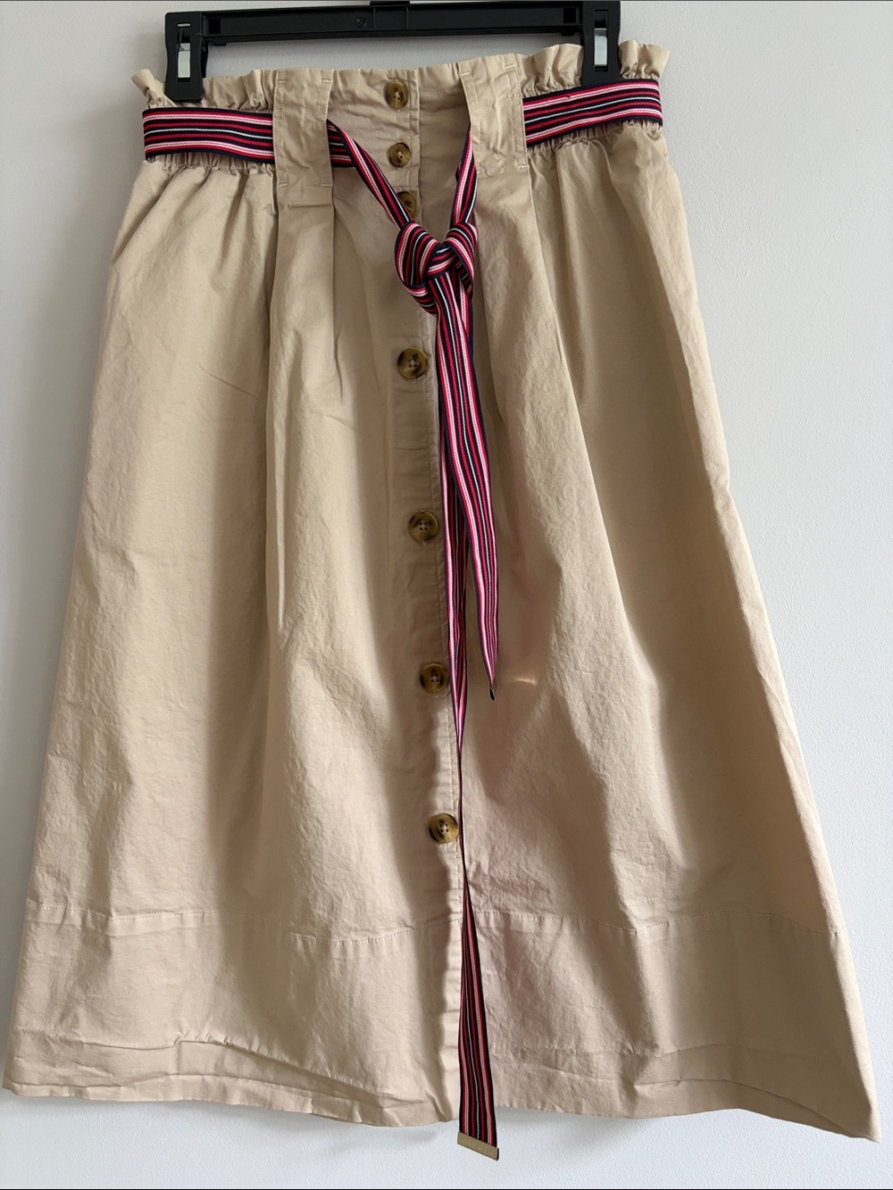 Tommy Hilfiger Beige Button-Front Midi Skirt with Striped Belt